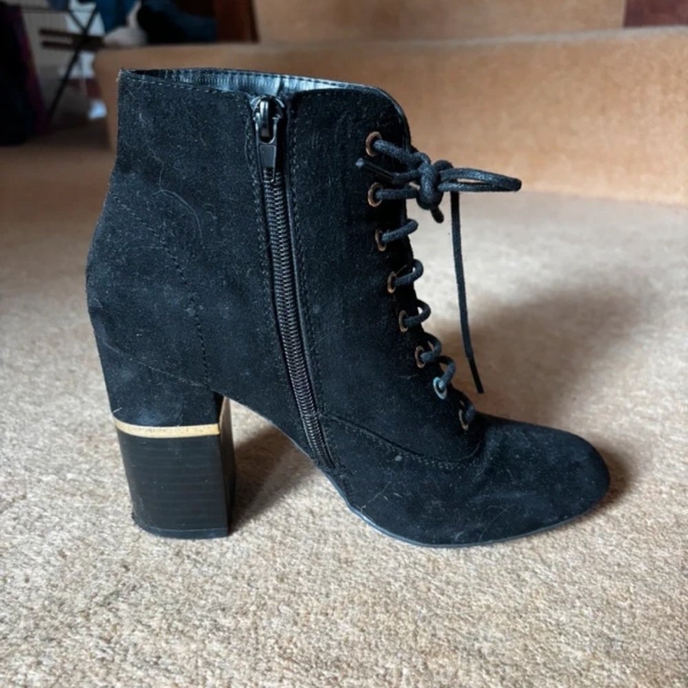Boots Black Suede Lace-Up Heeled Boots